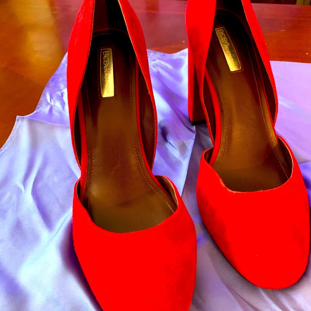 BCBG suede heels
